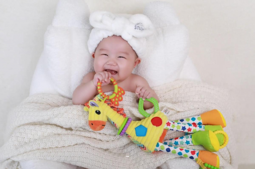 自贡4个月宝宝奶量 自贡4个月宝宝奶量